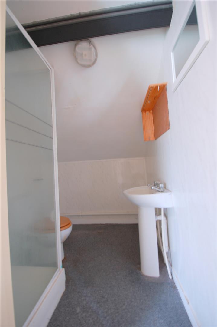 Flat A Shower Room